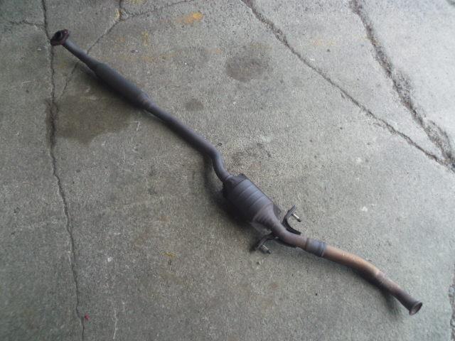 Exhaust Center Muffler TOYOTA Will Cypha 2003 UA-NCP75 — photo 1