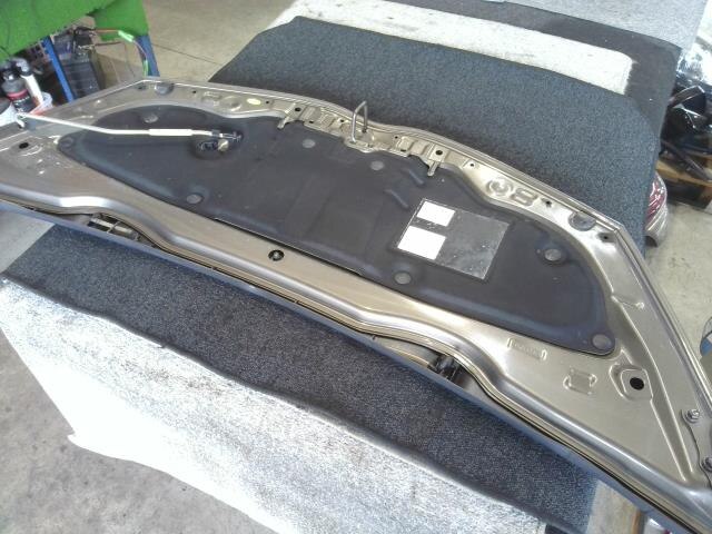 Bonnet Hood TOYOTA IQ 2009 DBA-KGJ10 — photo 2