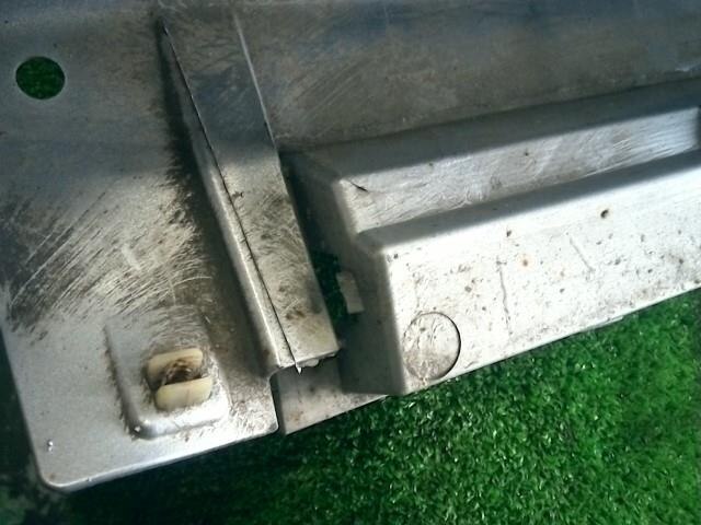 Right Side Step TOYOTA Prius 2009 DAA-ZVW30 — photo 3