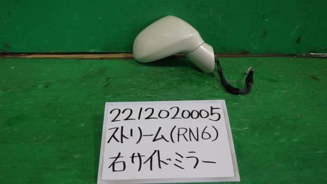 Right Side Mirror HONDA Stream 2006 DBA-RN6 — photo 1
