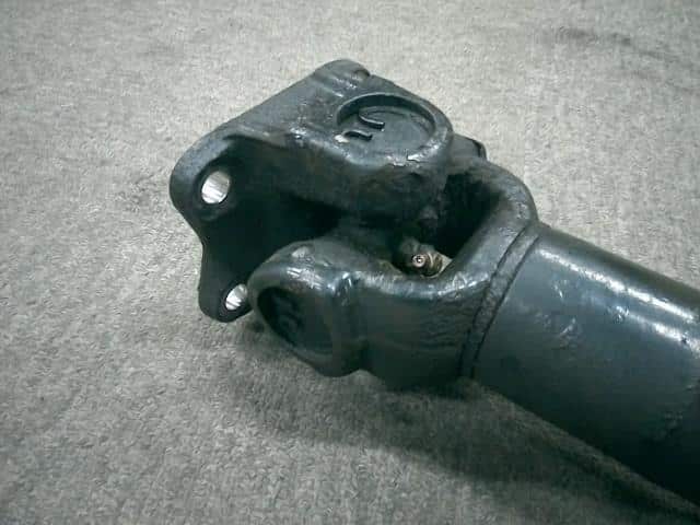 Rear Propeller Shaft HINO Dutro 2008 BDG-XZU368M 3711037D90 — photo 4