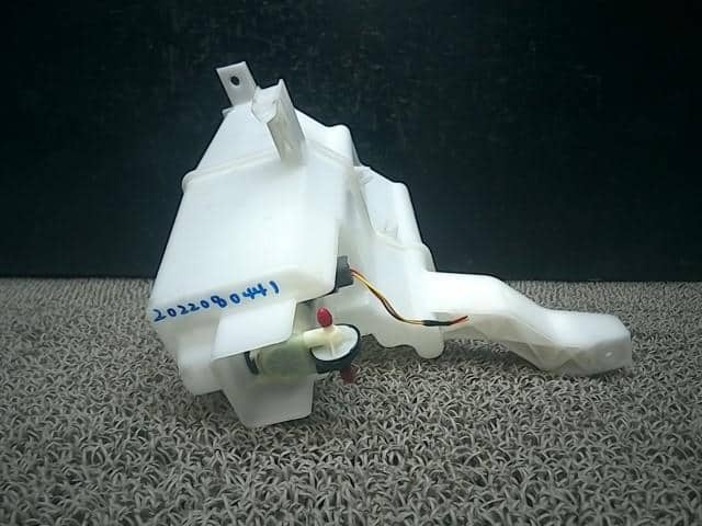 Windshield Washer Tank MITSUBISHI Delica 2014 DBF-BVM20 MQ704635 — photo 2