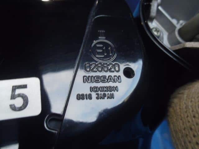 Right Side Mirror NISSAN Elgrand 2010 DBA-PNE52 — photo 4