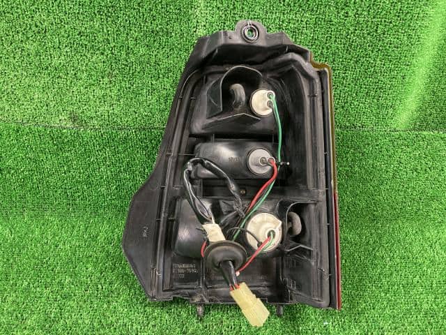Left Tail Light SUZUKI Alto 1998 E-HA11S 3567070G00 — photo 2