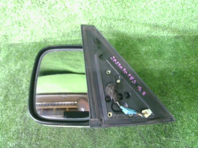 Left Side Mirror MITSUBISHI Pajero 2004 LA-V73W — photo 3