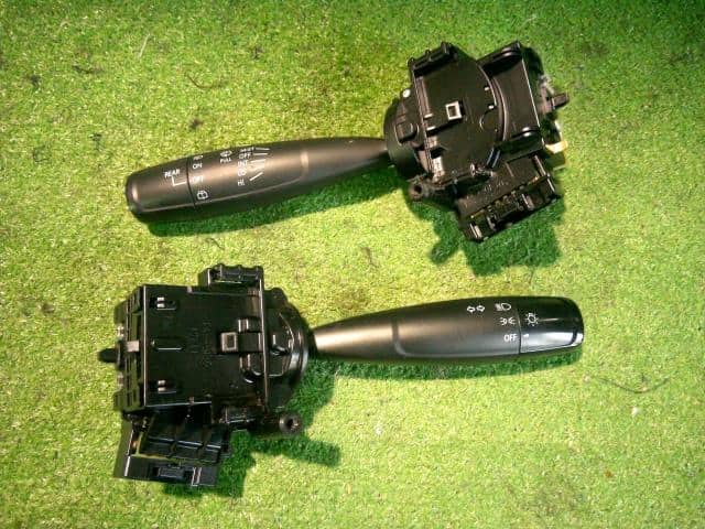 Combination Switch NISSAN Moco 2011 DBA-MG33 — photo 1