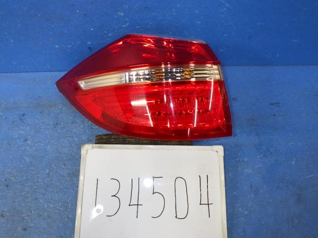 Left Tail Light HONDA Elysion 2010 DBA-RR1 — photo 1