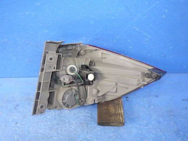 Left Tail Light HONDA Elysion 2010 DBA-RR1 — photo 2