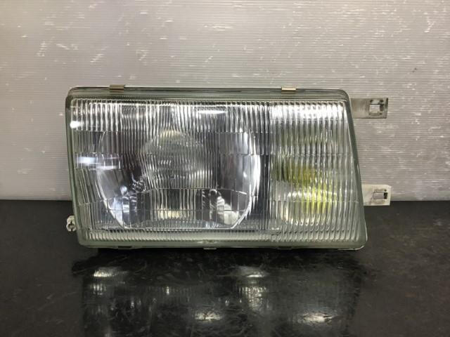 Right Headlight NISSAN Cedric 2007 ABA-QJY31 — photo 1