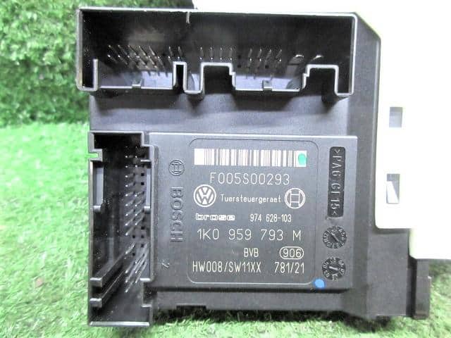 Front Right Door Regulator VOLKSWAGEN Jetta 2006 GH-1KAXX 973565351 — photo 4