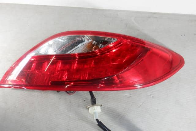 Right Tail Light MAZDA Demio 2011 DBA-DEJFS D07A51150A — photo 2