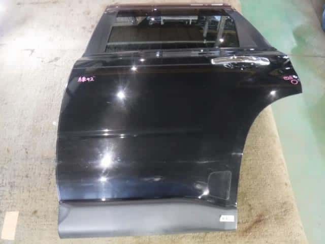 Rear Left Door Assembly NISSAN X-Trail 2009 DBA-NT31 — photo 1