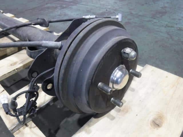Rear Axle Beam Assembly SUZUKI Hustler 2014 DBA-MR31S — photo 3