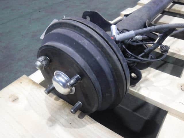 Rear Axle Beam Assembly SUZUKI Hustler 2014 DBA-MR31S — photo 2