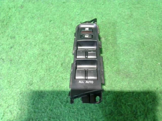 Power Window Switch TOYOTA Crown 2005 DBA-GRS180 8404030100 — photo 1