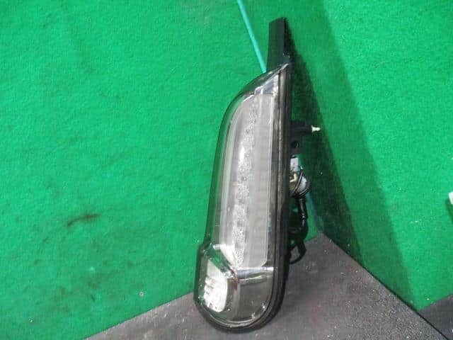 Right Tail Light SUZUKI Spacia 2013 DBA-MK32S 3565081M10 — photo 4