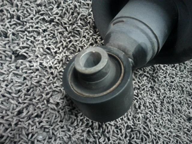Rear Left Strut TOYOTA Mark X 2007 DBA-GRX120 — photo 2