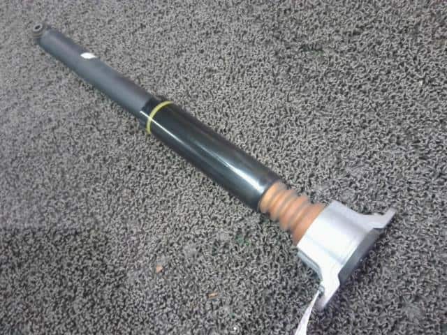 Rear Left Shock Absorber MAZDA 2020 6BA-DJLFS D43N28910 — photo 4