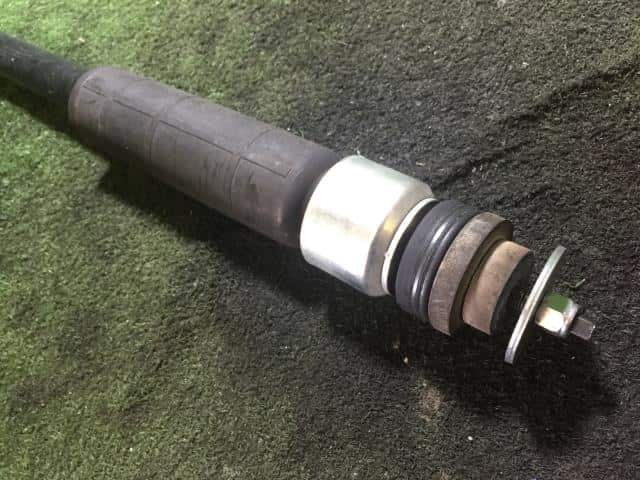 Rear Left Shock Absorber SUZUKI Alto 2019 DBA-HA36S — photo 2