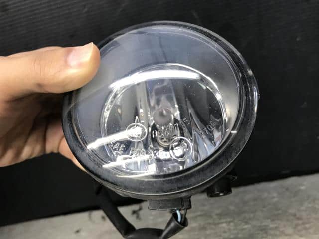 Right Fog Light NISSAN Elgrand 2013 DBA-TE52 — photo 2