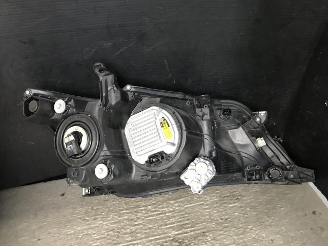 Left Headlight TOYOTA Corolla Fielder 2015 DBA-NZE161 — photo 5