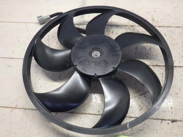 Radiator Cooling Fan NISSAN X-Trail 2020 5AA-HNT32 — photo 1
