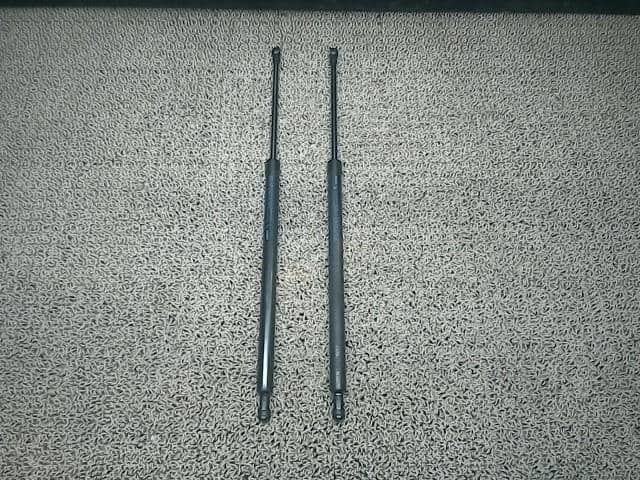 Tail Gate Damper SUZUKI Wagon R 2012 DBA-MH34S — photo 1