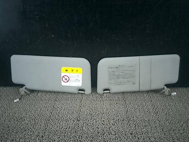 Sun Visor DAIHATSU Move 2010 CBA-L185S — photo 1
