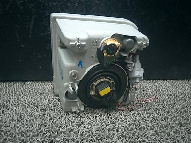 Right Fog Light DAIHATSU Move 2010 CBA-L185S — photo 3