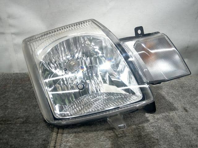 Right Headlight MAZDA Carol 2005 CBA-HB24S 1A2551031 — photo 1