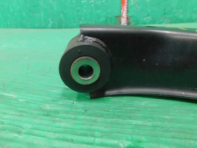 Front Right Lower Control Arm SUBARU Sambar 2000 GD-TT2 20219TC000 — photo 5