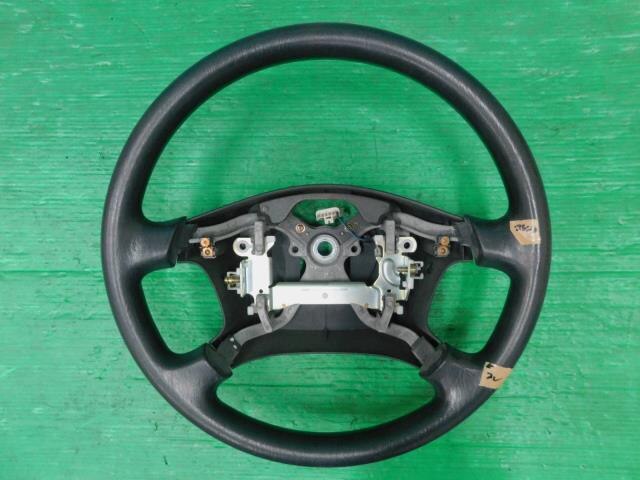 Steering Wheel TOYOTA Sprinter Trueno 1998 GF-AE111 — photo 1