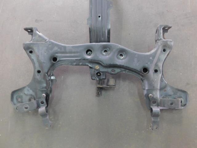 Front Member TOYOTA Sprinter Trueno 1998 GF-AE111 — photo 4