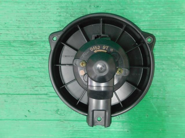 Blower Motor TOYOTA Sprinter Trueno 1998 GF-AE111 — photo 5
