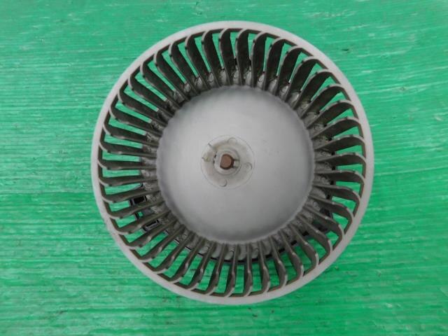 Blower Motor TOYOTA Sprinter Trueno 1998 GF-AE111 — photo 6