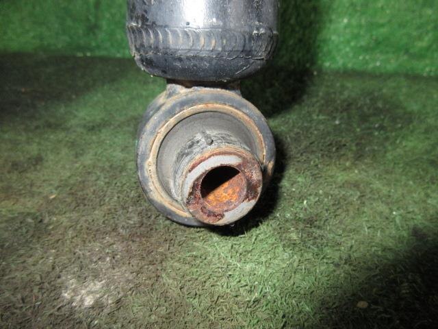 Rear Left Shock Absorber TOYOTA Mark X Zio 2007 DBA-ANA10 — photo 3