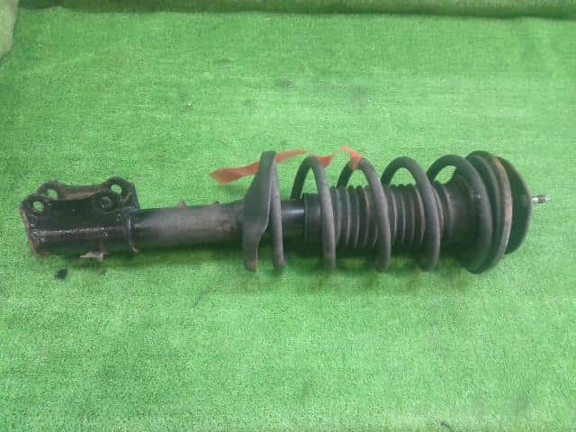 Front Right Strut SUZUKI Escudo 2005 CBA-TD94W 4160165J00 — photo 1