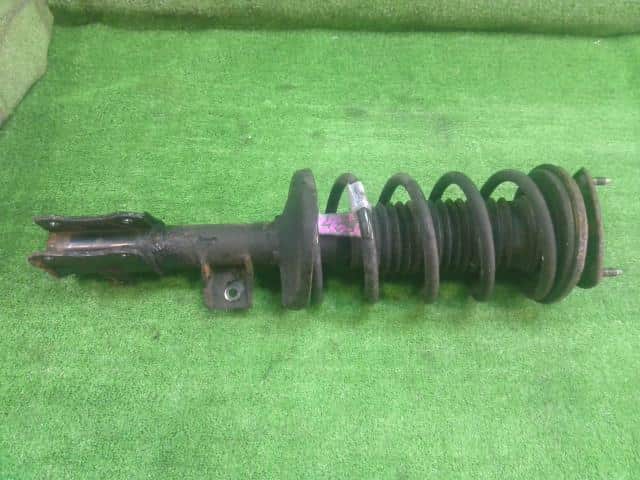 Front Left Strut SUZUKI Escudo 2005 CBA-TD94W 4160265J00 — photo 1
