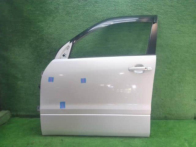 Front Left Door Assembly SUZUKI Escudo 2005 CBA-TD94W 6800265841 — photo 1