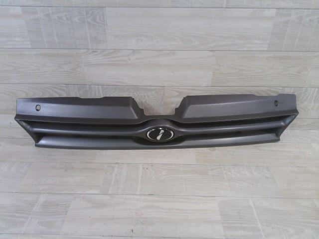 Radiator Grille SUBARU Impreza 1995 E-GF4 91067FA020LU — photo 1