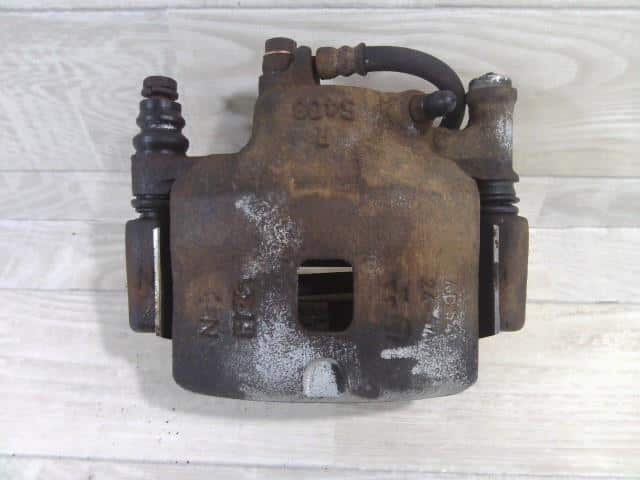 Front Right Caliper SUBARU Impreza 1995 E-GF4 26291FA021 — photo 1
