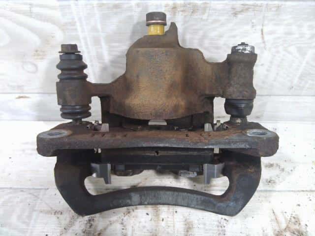 Rear Left Caliper SUBARU Impreza 1995 E-GF4 26291AA070 — photo 2
