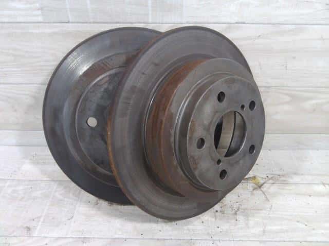 Rear Disk Rotor SUBARU Impreza 1995 E-GF4 26310AA040 — photo 1