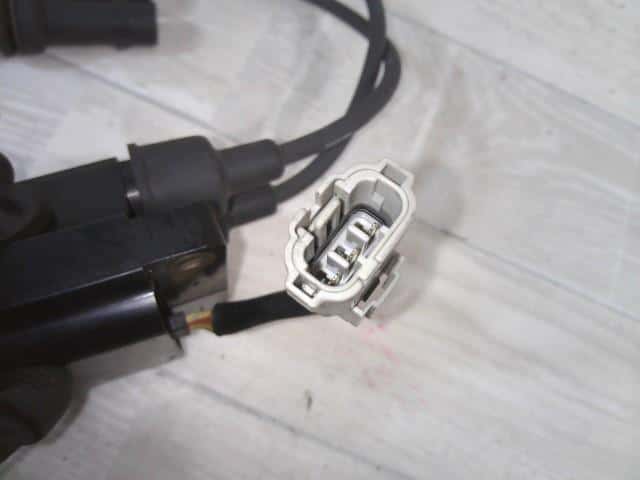 Ignition Coil SUBARU Impreza 1995 E-GF4 22433AA360 — photo 3