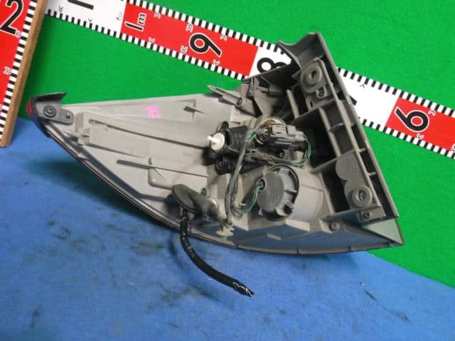 Right Tail Light HONDA Elysion 2010 DBA-RR2 — photo 4