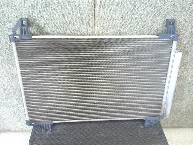 Condenser TOYOTA Vitz 2009 DBA-SCP90 — photo 2