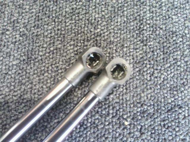 Tail Gate Damper SUZUKI Wagon R 2014 DBA-MH34S 8185072810 — photo 3