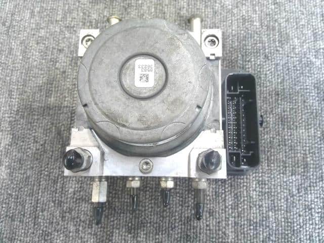 ABS Actuator SUZUKI Wagon R 2014 DBA-MH34S 5611072MM0 — photo 1