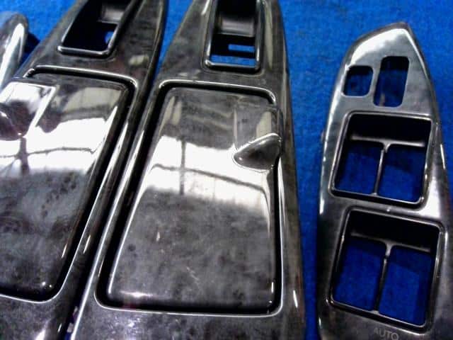 Switch TOYOTA Crown 2003 TA-JZS175 — photo 2