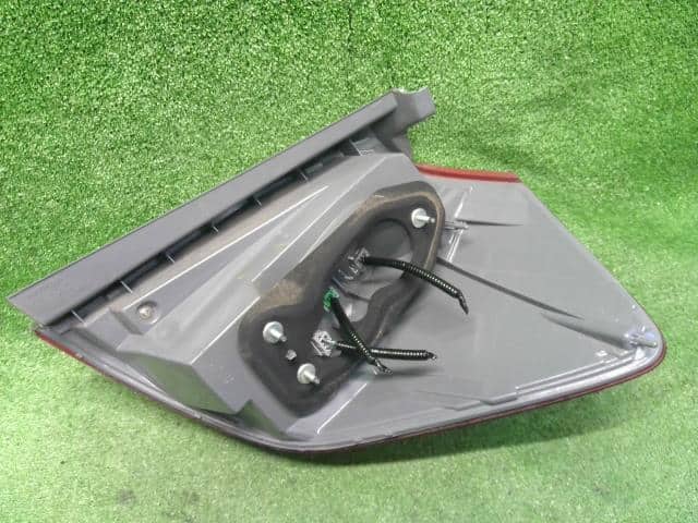 Left Tail Light HONDA Fit Shuttle 2011 DBA-GG7 — photo 3